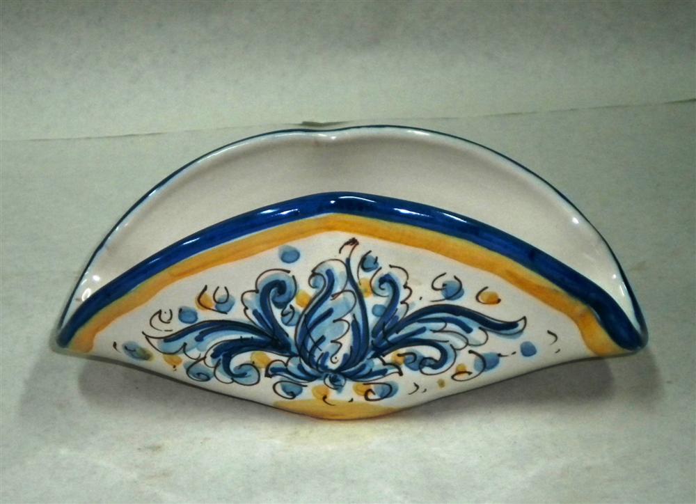 37 - cm 18 - euro 15 IVA escl